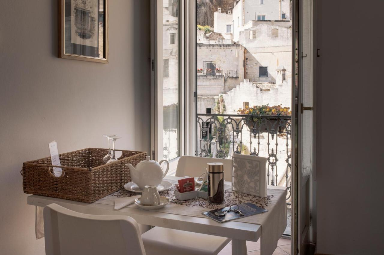 Il Vicinato, Casa Vacanza Immersa Nel Cuore Dei Sassi Matera Bagian luar foto