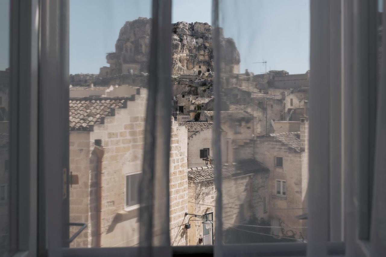Il Vicinato, Casa Vacanza Immersa Nel Cuore Dei Sassi Matera Bagian luar foto