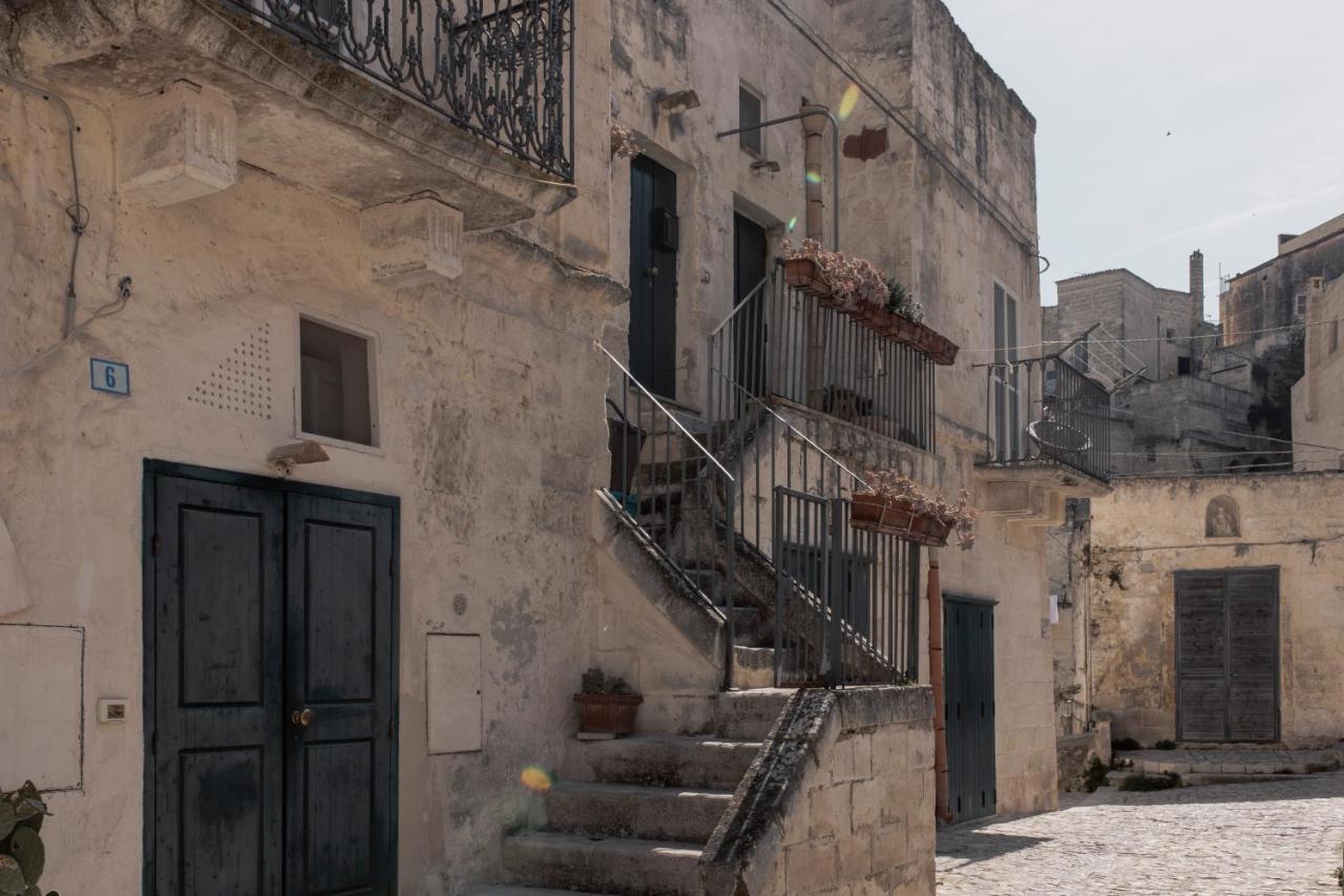 Il Vicinato, Casa Vacanza Immersa Nel Cuore Dei Sassi Matera Bagian luar foto